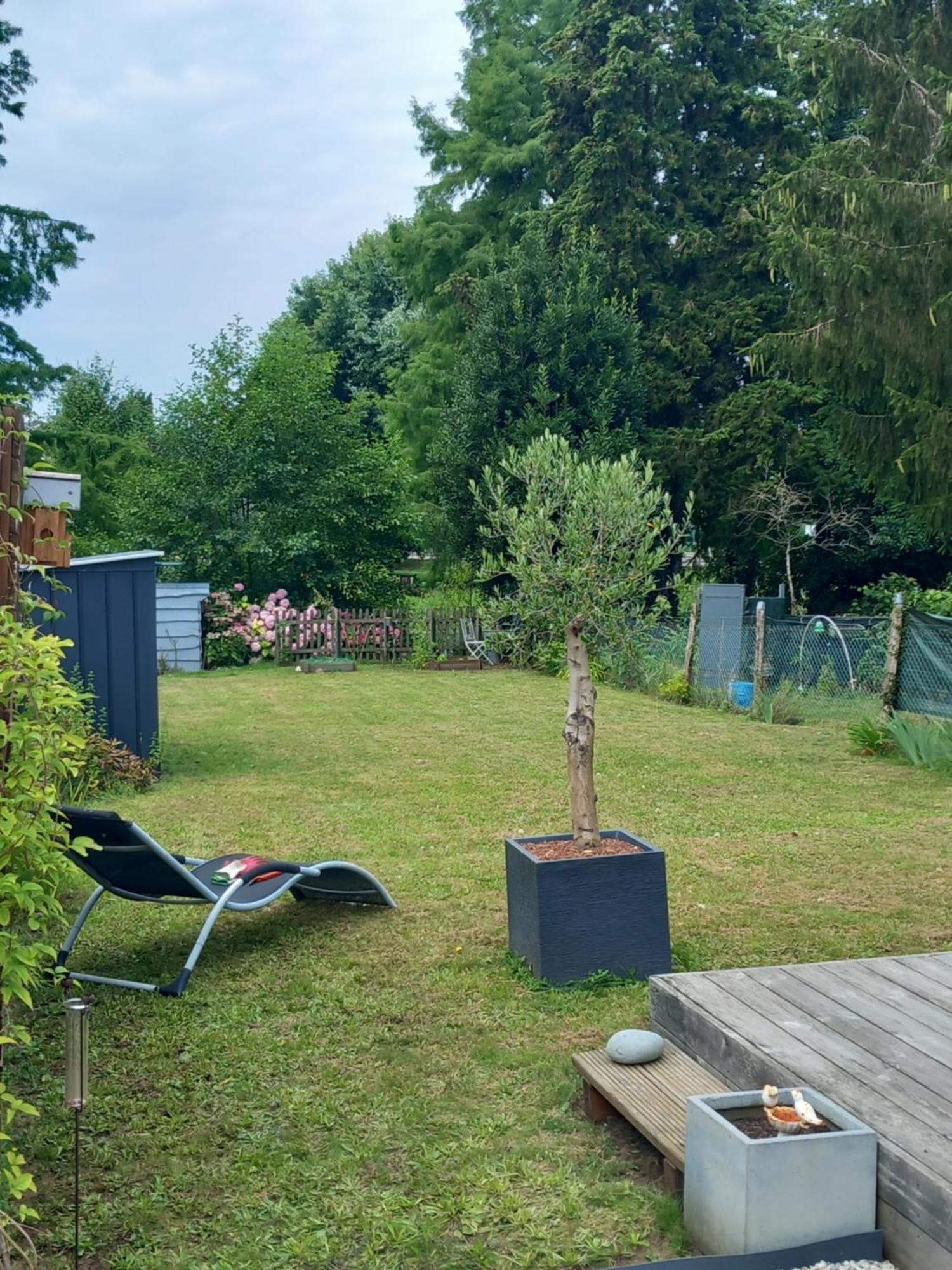 Lodge Au Vent Savigne-l'Eveque Esterno foto
